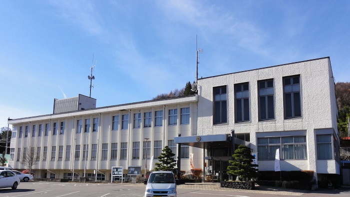 Immigration to Tsumagoi Village