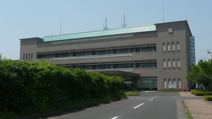 Immigration to Higashikushira Town