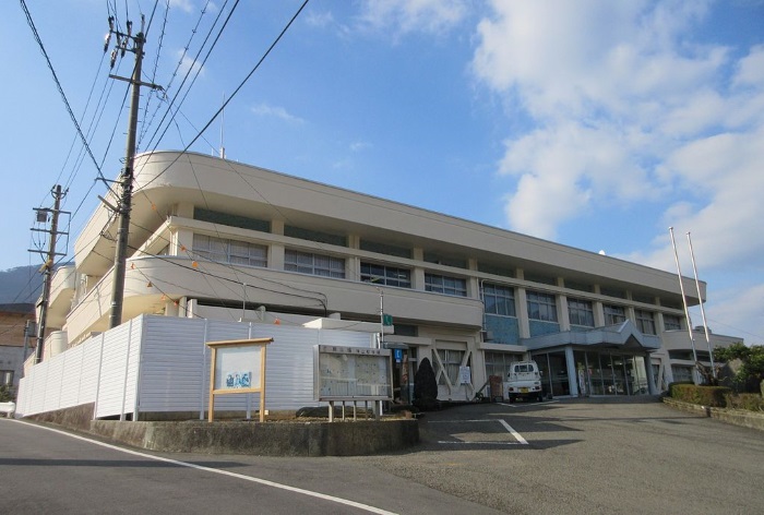 Immigration to Kamiyama Town