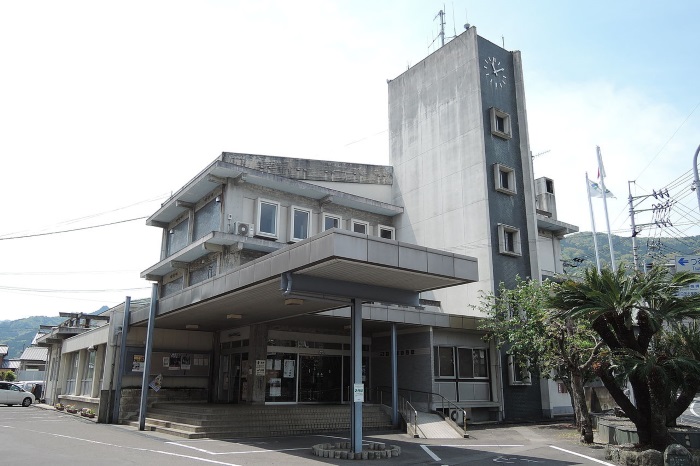 Immigration to Tsurugi Town